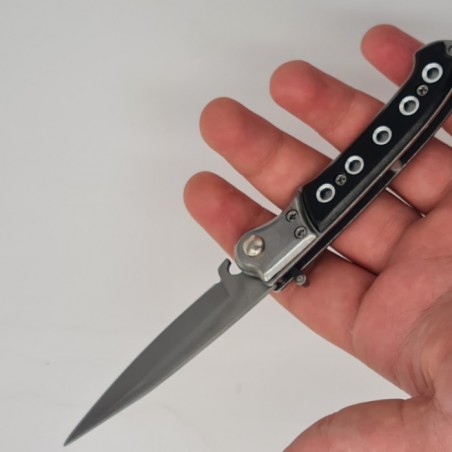 Briceag , negru, model 5 gauri, tais dublu, 22 cm , automat, M2