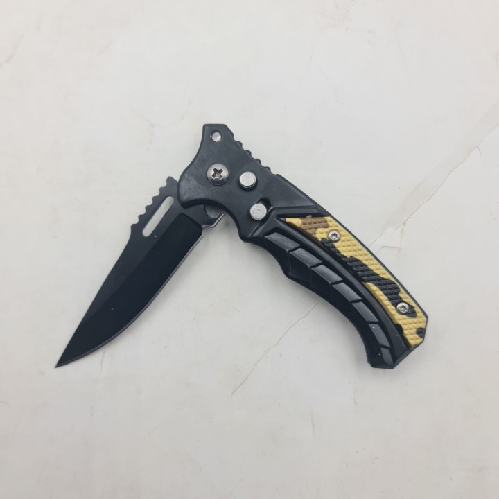 Briceag Deschidere a Lamei pe Buton, Model Scorpion, Sistem Prindere Curea, 16 cm, Negru