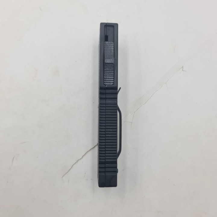 Cutit Automat pe Buton, Dispozitiv Spart Geam, Sistem Prindere Curea, Negru, 20 cm